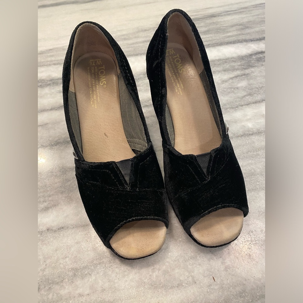 Toms Black Velvet Wedge Peep-Toe Heels 7.5